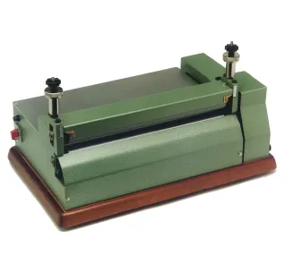 Calandre Regent 500 - 650 - 800 - 1050 | Plastitech